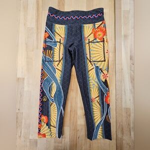 INKNBURN Women's QUINCE BLOSSOM CAPRIS Size 4 Waist XSMALL